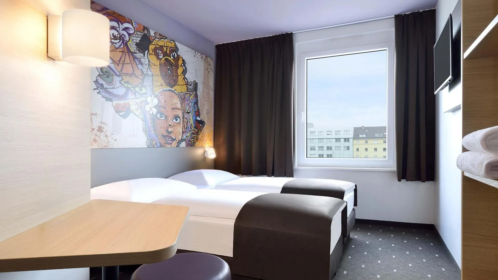 6 Budget-Hotels nahe der Hohenzollernbrücke in Köln